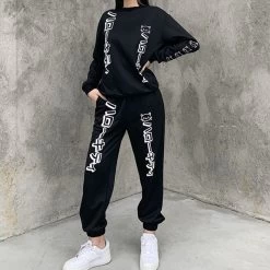 Ensemble Jogging Et Pull – Asian -Style Urbain Soldes H1dd1ae994716401d891d1b4e044720cfz