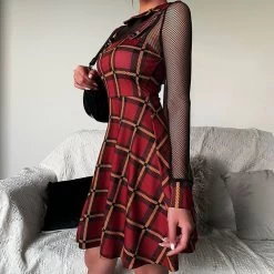 Robe Vintage – Carreaux Rouges -Style Urbain Soldes H4b44cb0cfda240238223e1a968c7727cj