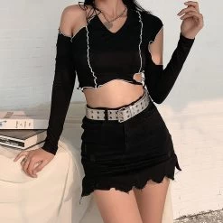 T-shirt Déchiré – Gothique 10 T-shirt Déchiré – Gothique -Style Urbain Soldes H4e302df03bb44f968cf1683797376bd17