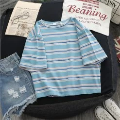 T-shirt Kawaii – Lignes Roses -Style Urbain Soldes H4f6b98dd88574a3eb603f66d6d8845a9P