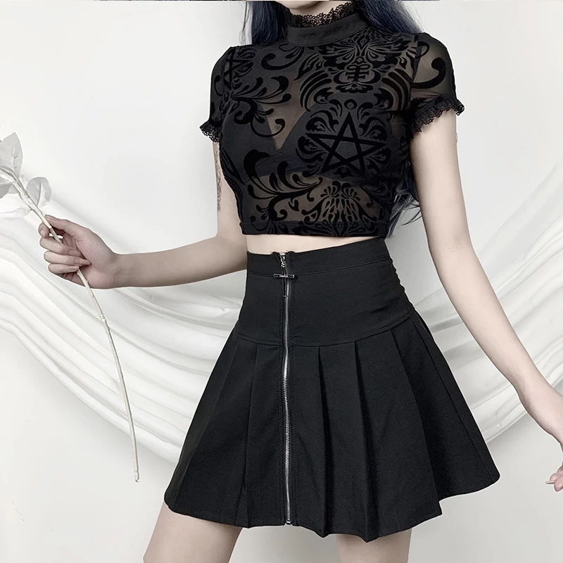 Crop Top Transparent Gothique – Fleurs Gothiques 4 Crop Top Transparent Gothique – Fleurs Gothiques – Image 2