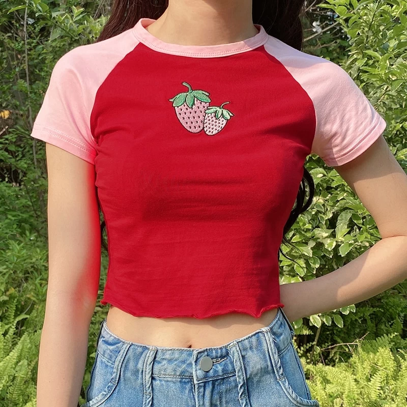 Crop Top Rouge – Fraise 3 Crop Top Rouge – Fraise