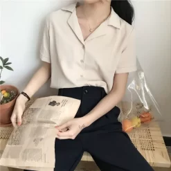 Chemise Vintage Femme – Blouse Légère 10 Chemise Vintage Femme – Blouse Légère -Style Urbain Soldes chemise femme vintage beige